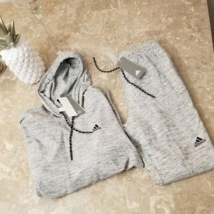 Matching Adidas set medium